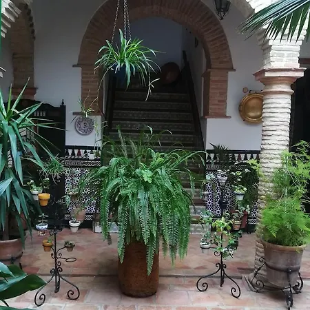 Hotel Comercio *